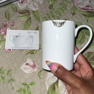 Lip Tease Single Mug Fine China